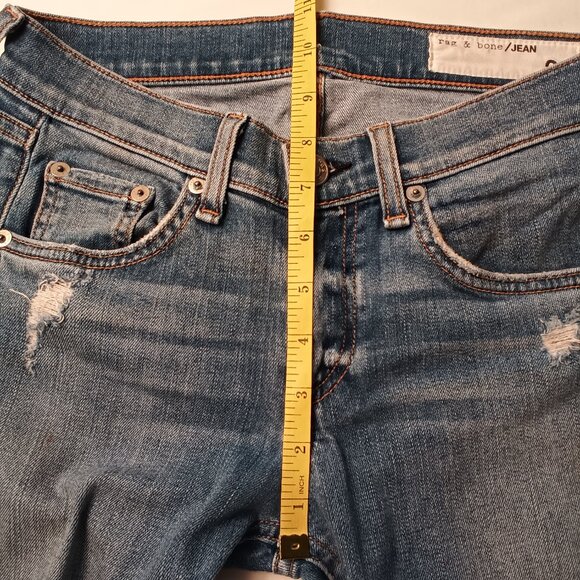 Rag & Bone Jeans Size 24/0 Low Rise Skinny Leg Medium Wash Distressed - Picture 8 of 10